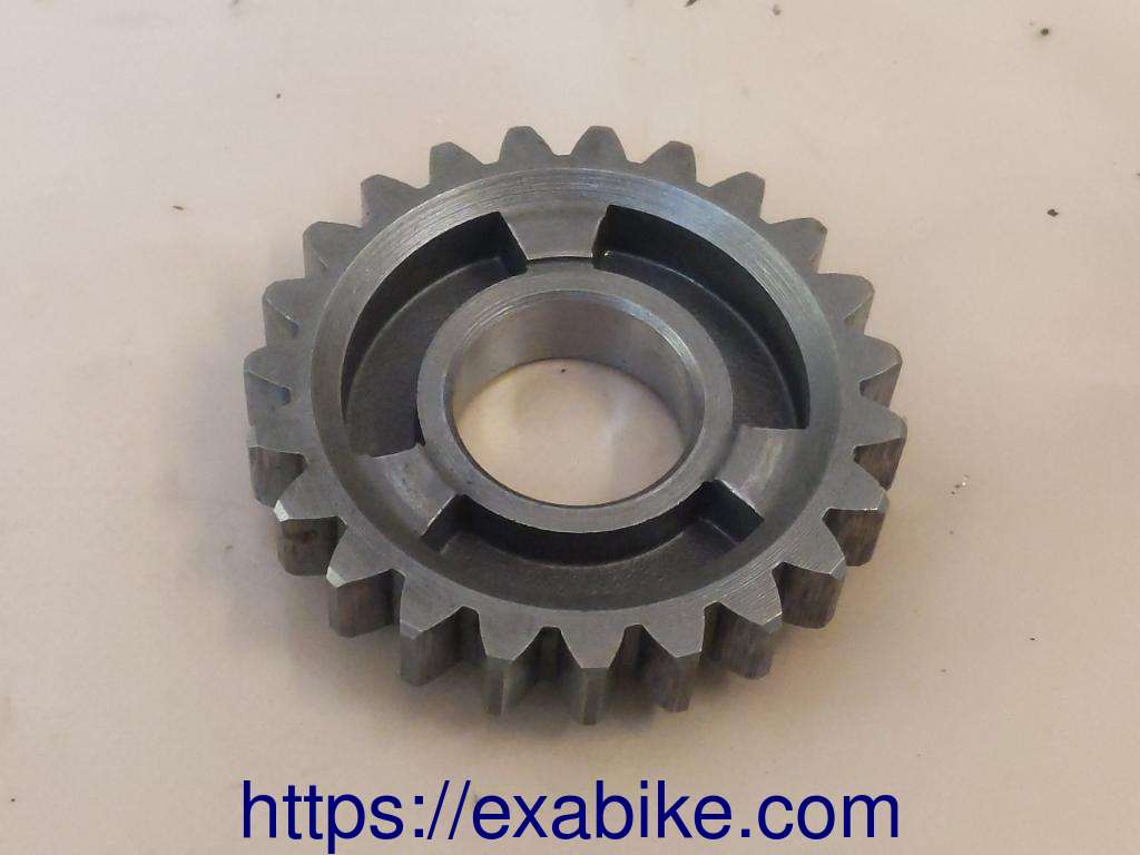 transmission gear Suzuki TS 125 - photo 1