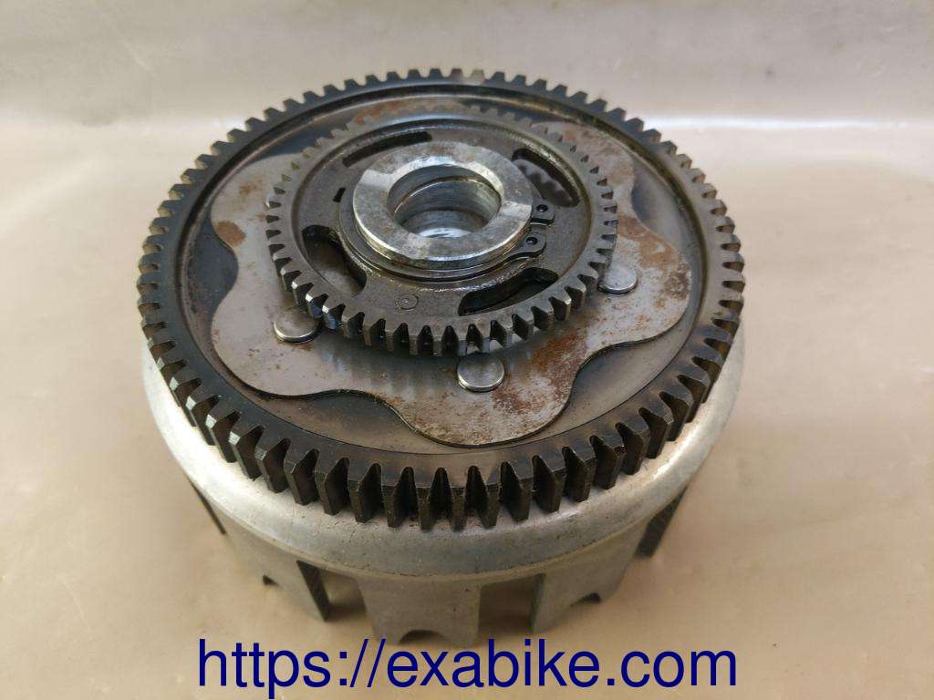 cloche d'embrayage Yamaha XJ 400 - photo 2