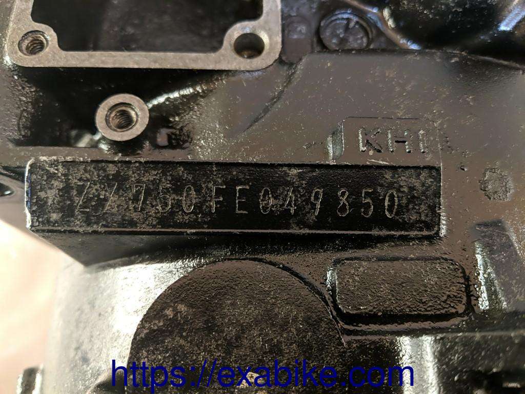 carters moteur Kawasaki ZXR 750 Stinger - photo 8