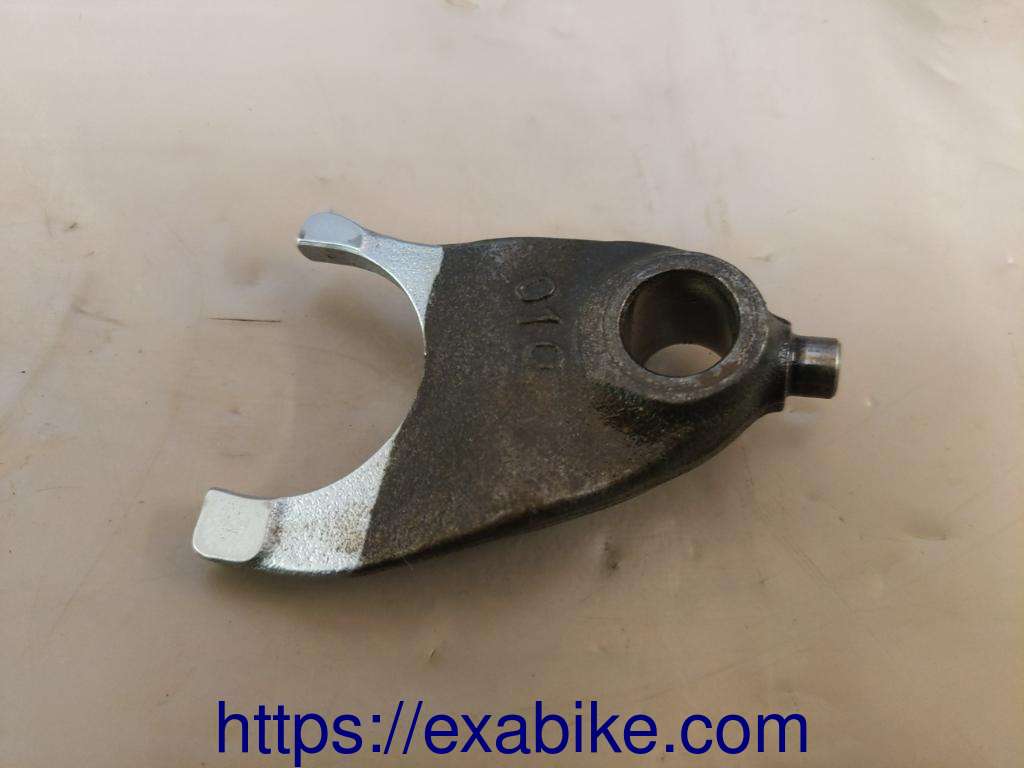 fourchette de boite Honda CM 125 C - photo 2
