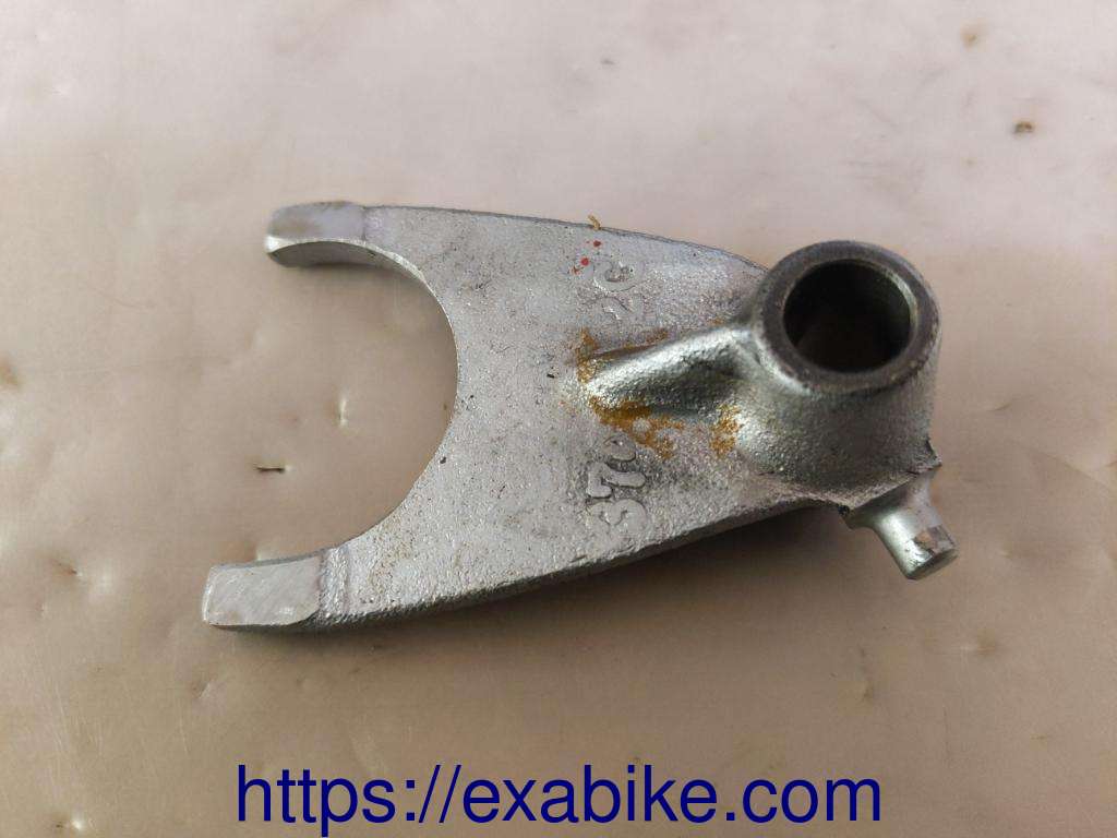 gearshift fork Suzuki DR 600 - photo 2