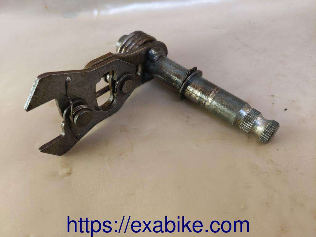 gear change axle Kawasaki ZX10 Tomcat - photo 1