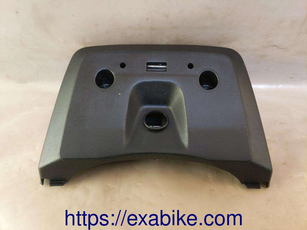 élément d'habillage Yamaha XV 500 - photo 1