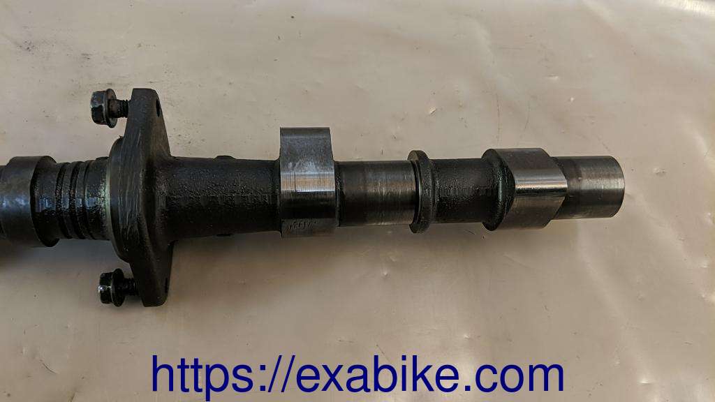 camshaft Kawasaki GPZ 400 ZX - photo 3