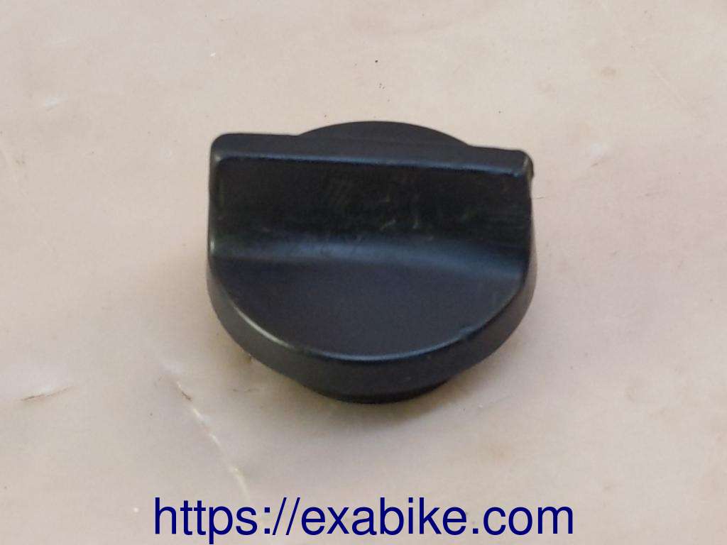 oil cap Kawasaki GPZ 400 ZX - photo 1