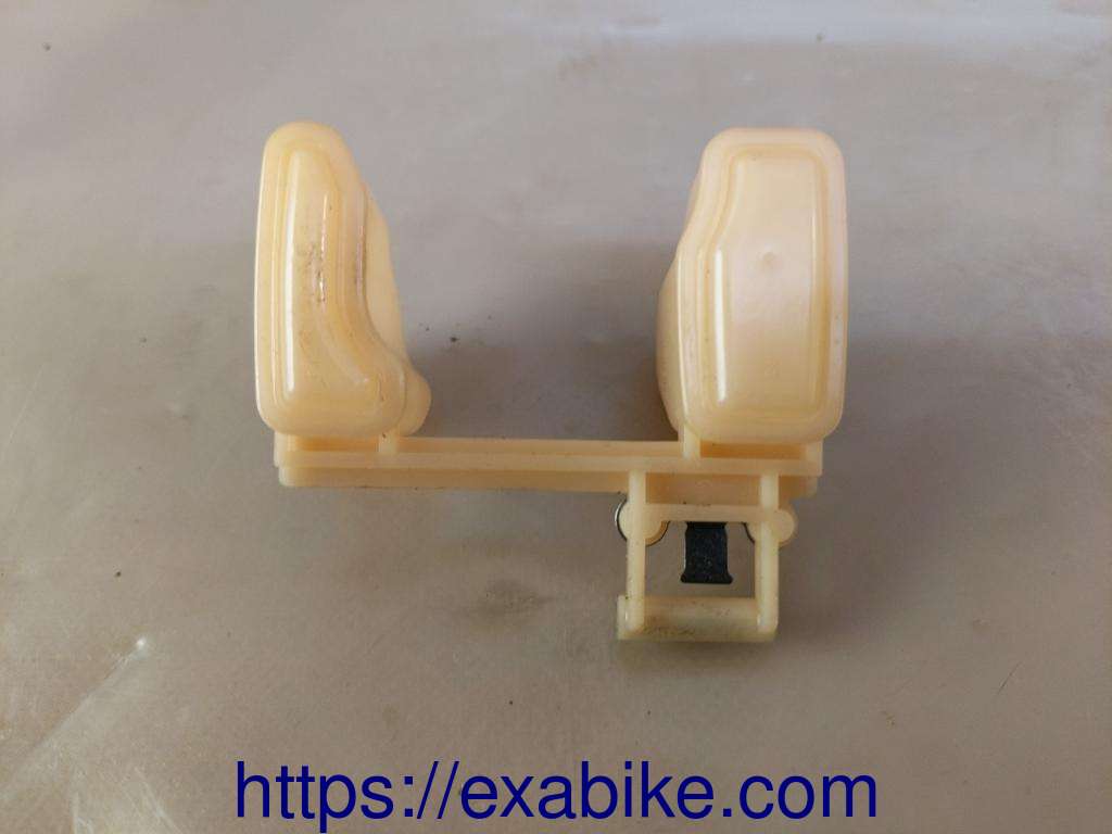 carburetor float YAMAHA 1000 R1 - photo 1