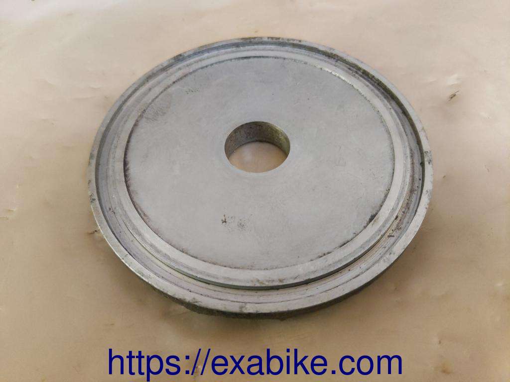 oil filter cover Kawasaki KZ 400 - photo 2