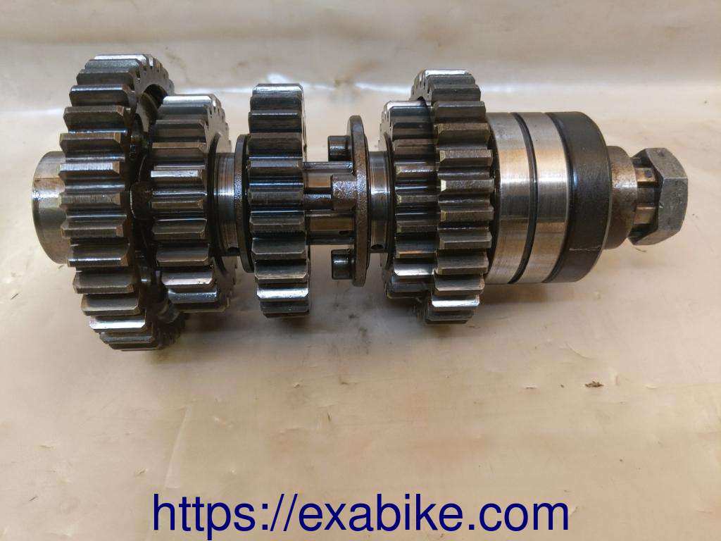 gearbox secondary shaft Kawasaki KZ 400 - photo 1