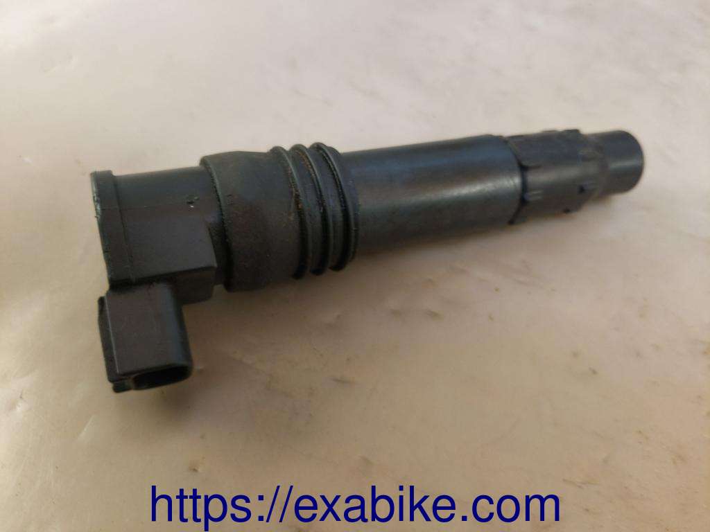 ignition coil Suzuki GSXR 750 - photo 1