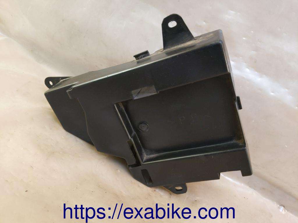 battery box Yamaha YBR 125 - photo 2