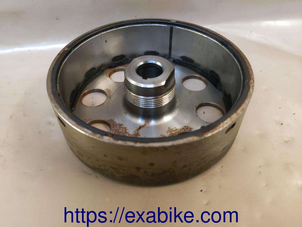 rotor d'alternateur Suzuki GSXR 750 - photo 1