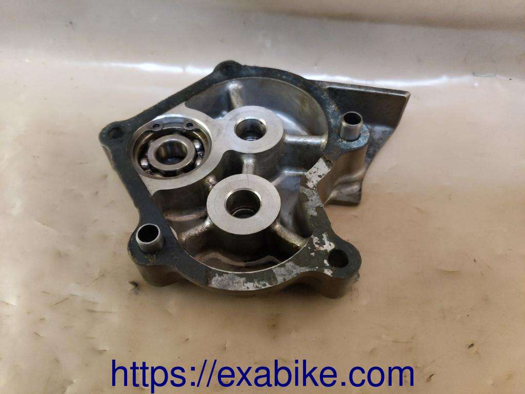 crankcase cover Honda NX 650 dominator - photo 2