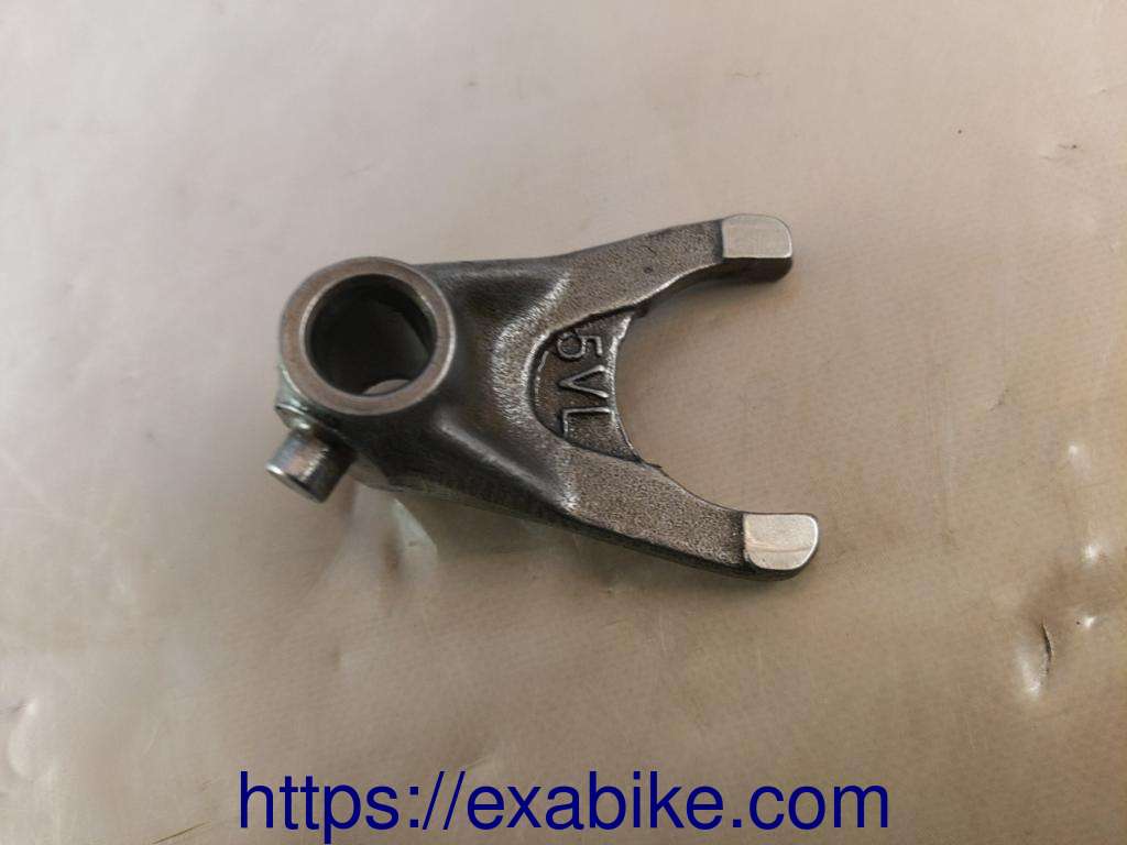 gearshift fork Yamaha YBR 125 - photo 1