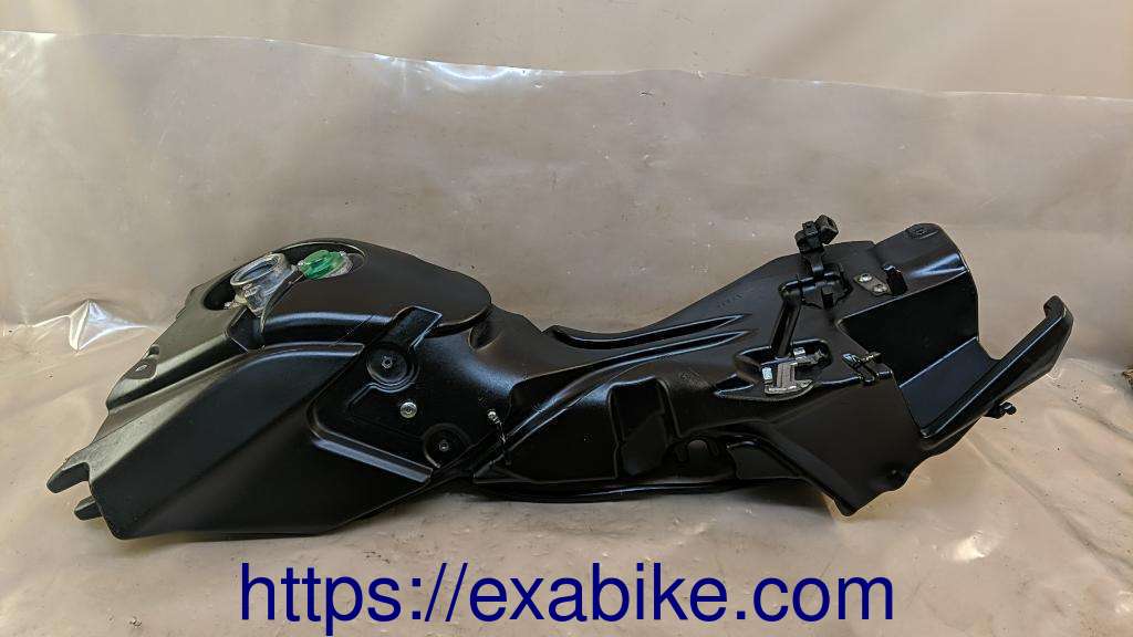fuel tank Ducati 796 Hypermotard - photo 1