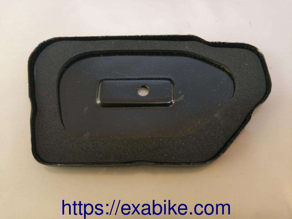 air cleaner case cover Yamaha RD 125 - photo 2