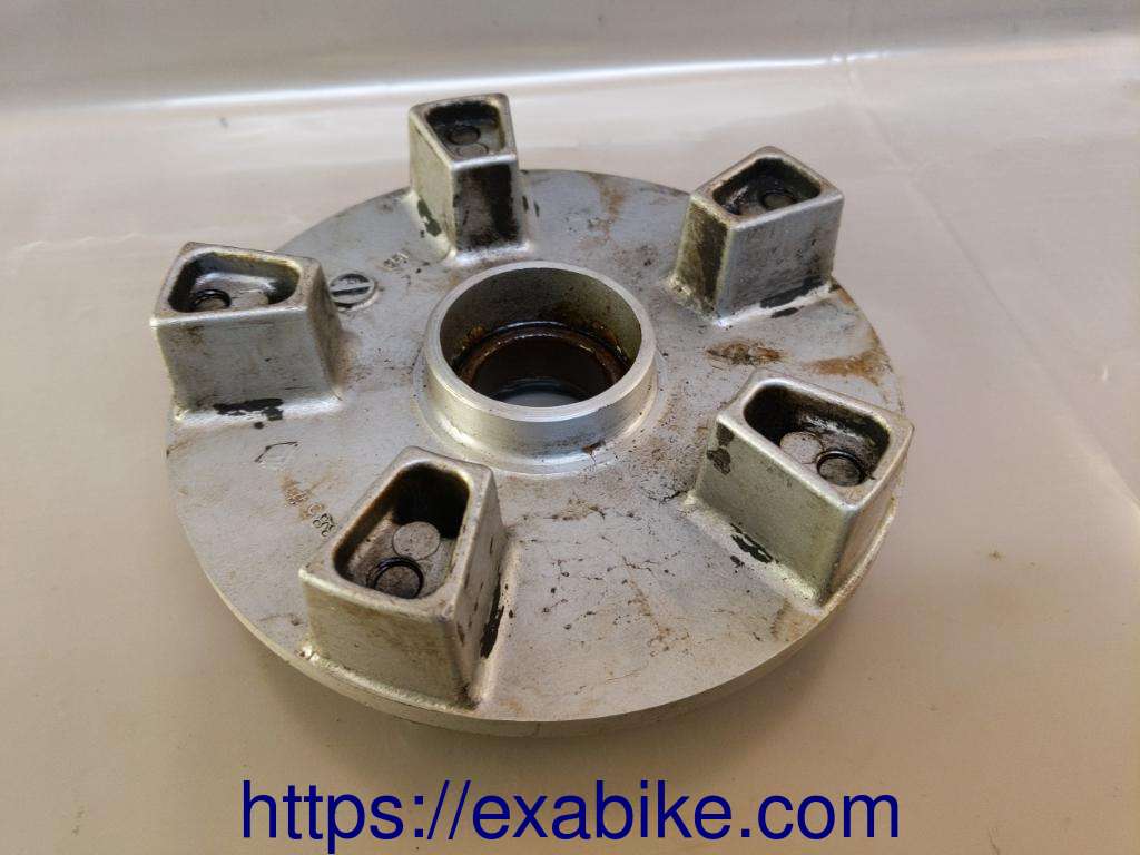 final driven flange Suzuki GSXR 750 - photo 2