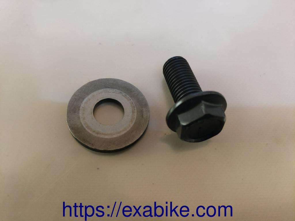freewheel screw Suzuki GSXR 750 - photo 1