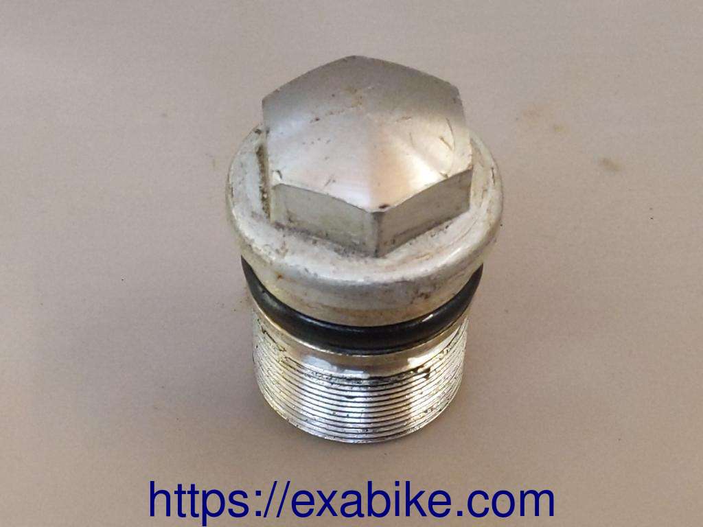 front fork tube cap Suzuki GN 125 - photo 1