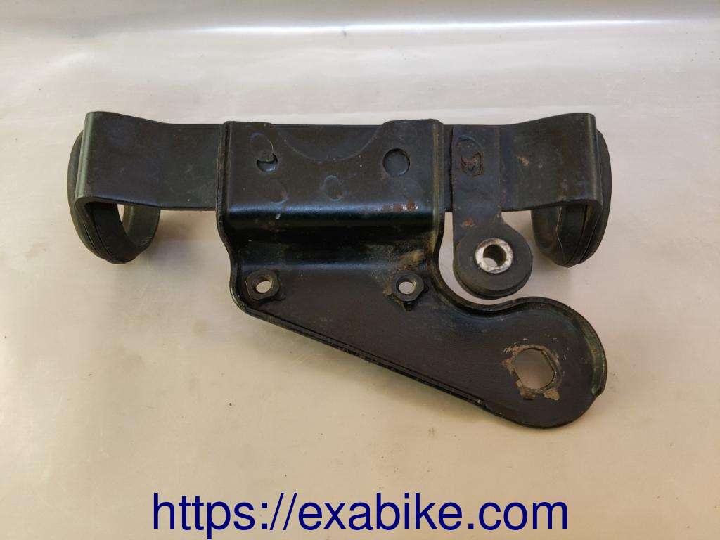 headlight holder, right Suzuki GS 500 - photo 2
