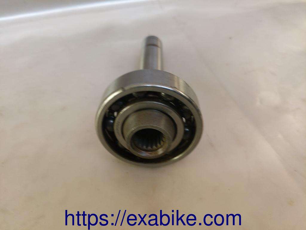 starter freewheel shaft Yamaha YZF 750 - photo 2
