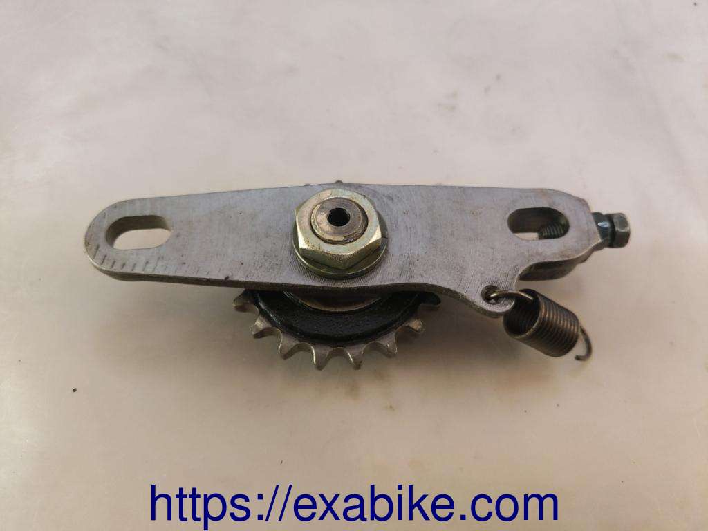 engine chain tensioner Suzuki DR 750 - photo 2