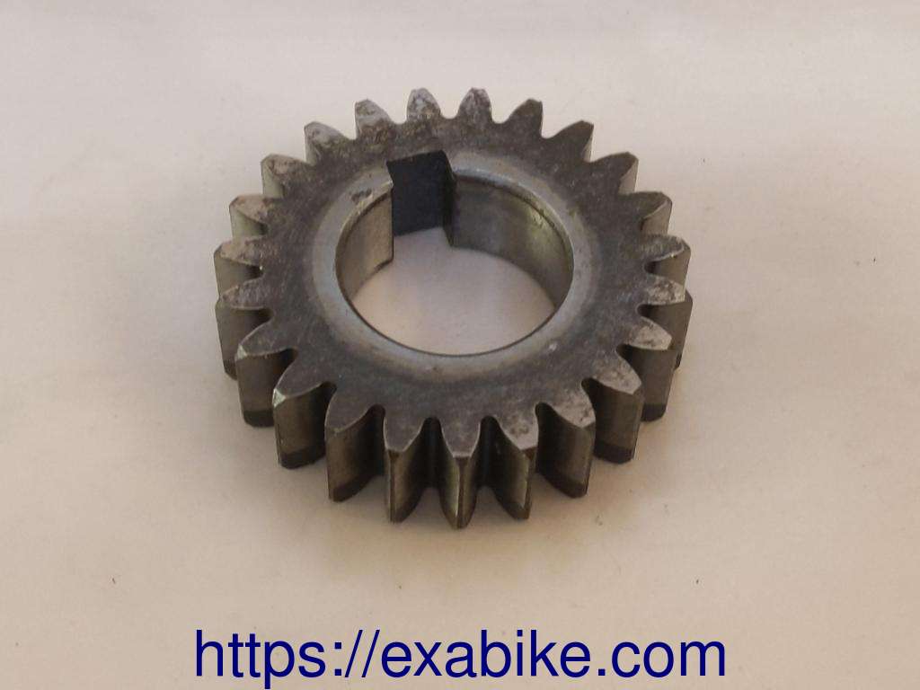 gear Yamaha XT 250 - photo 1