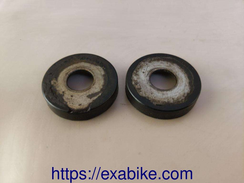 swingarm bushs Kawasaki KZ 400 - photo 1