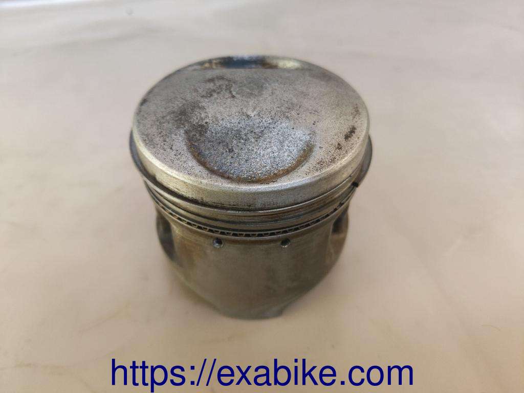 piston Yamaha XJ 650 - photo 1
