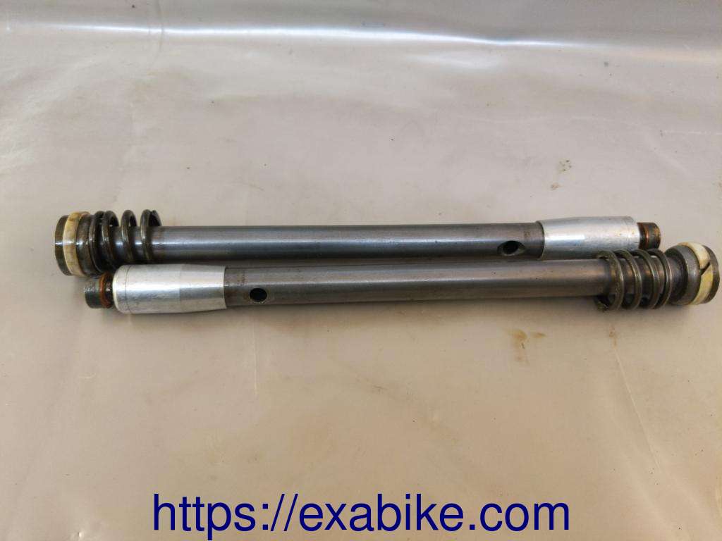 front fork elements Suzuki GSX 400 - photo 1