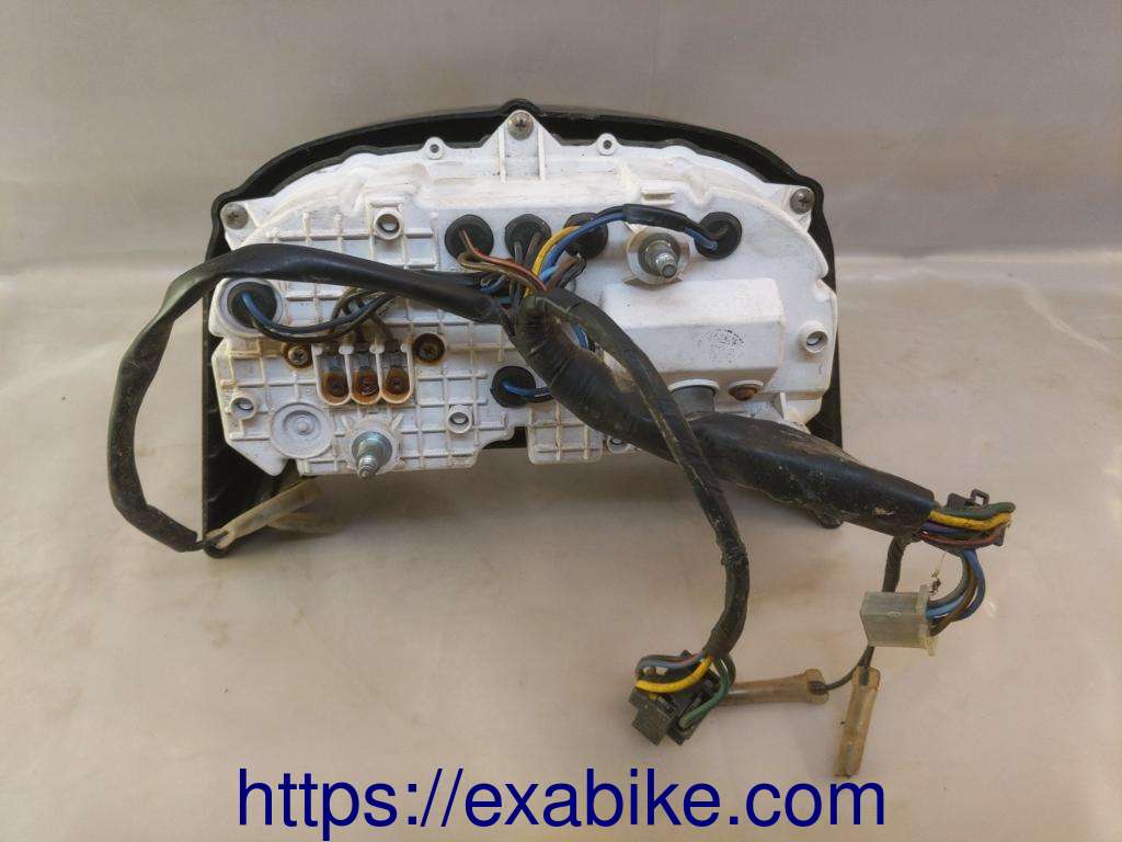 dashboard Yamaha XJ 600 Diversion - photo 3