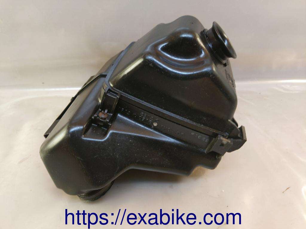air cleaner box Suzuki RF 600 - photo 1