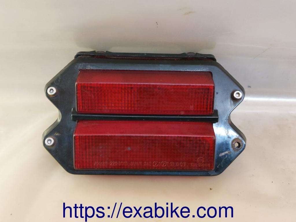 tail light Yamaha YZF 750 - photo 1