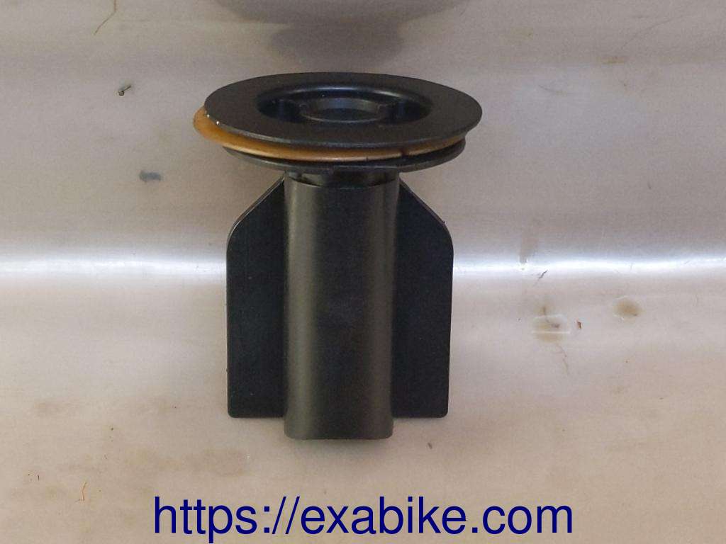carburetor valve Yamaha YZF 750 - photo 1