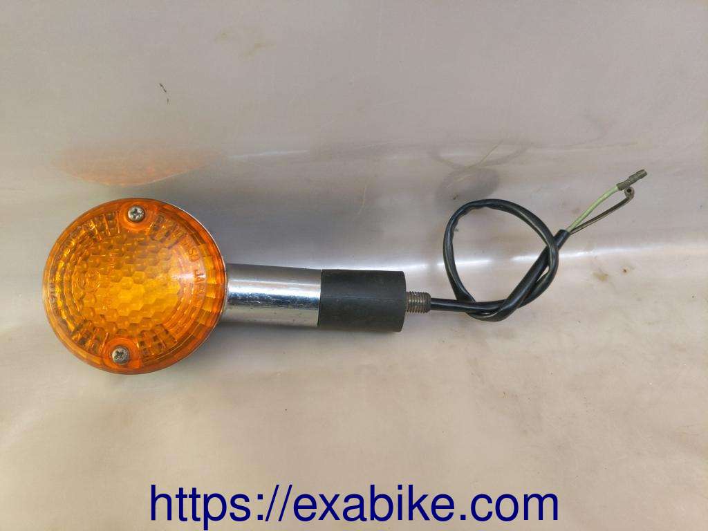 turn signal Suzuki Bandit 400 - photo 1
