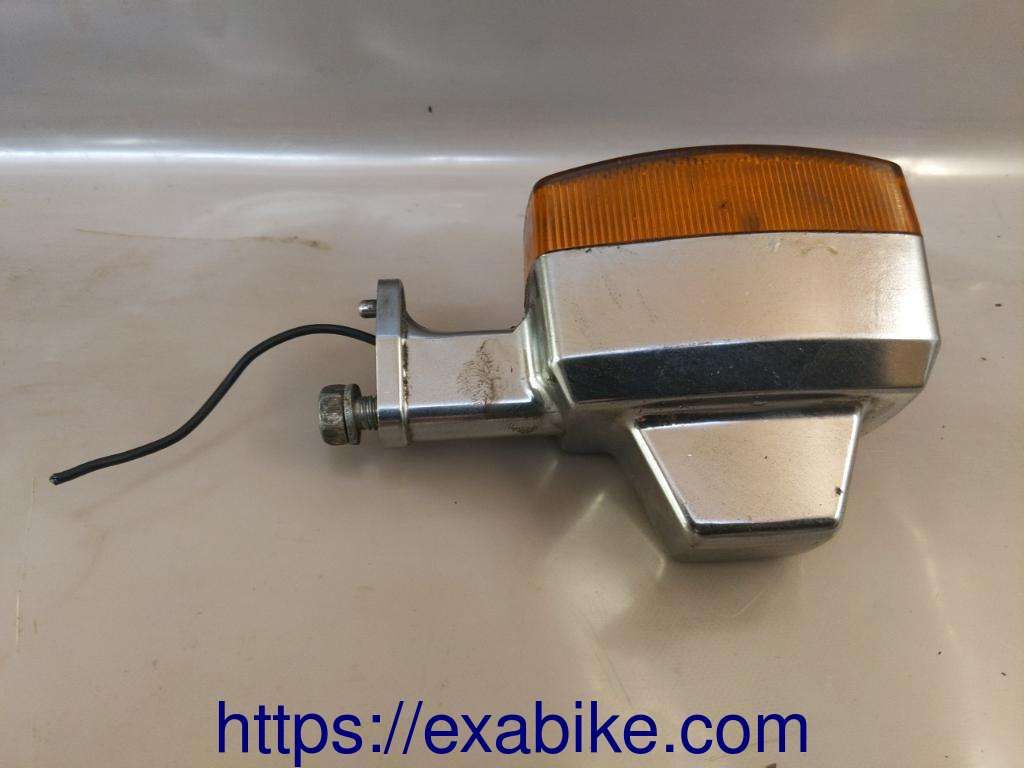 clignotant Suzuki GT 125 - photo 2