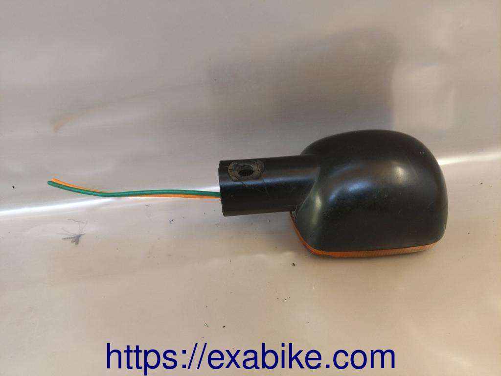 clignotant gauche Honda VFS 750 - photo 2