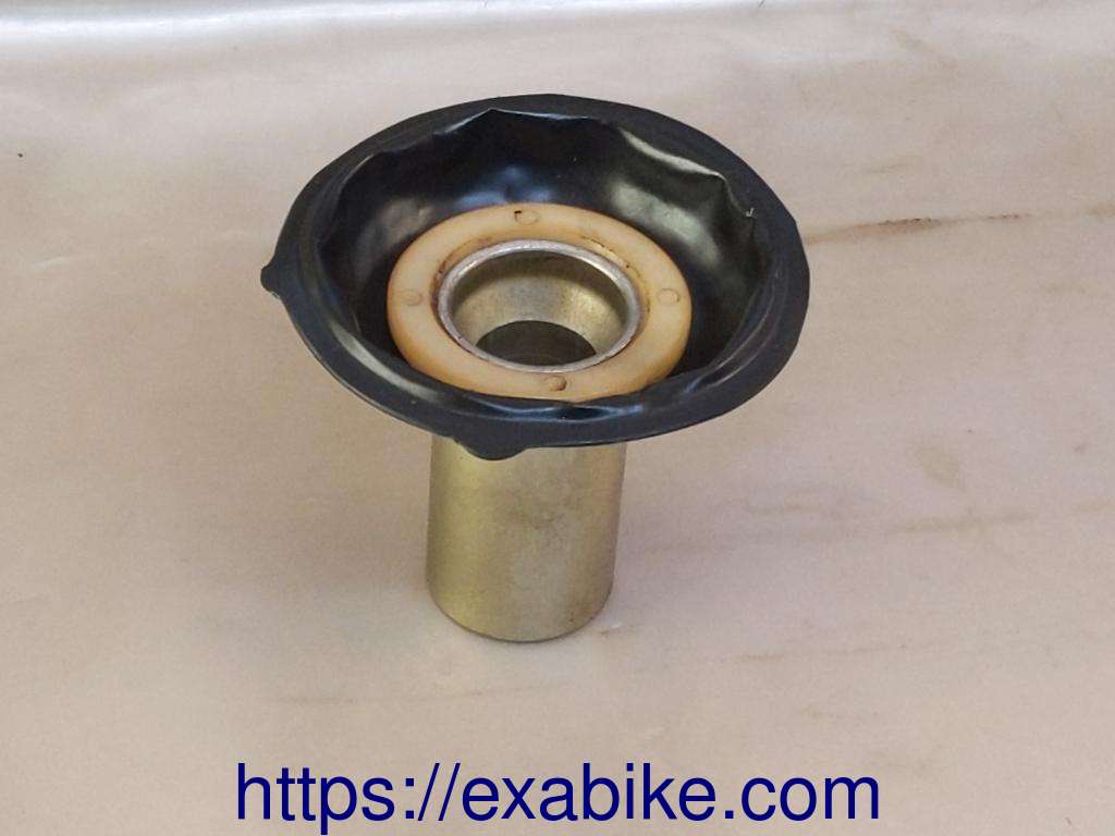 carburetor valve Yamaha XS 750 - photo 1