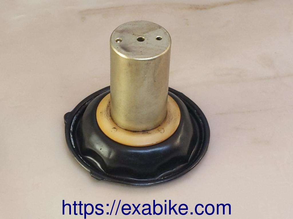 carburetor valve Yamaha XS 750 - photo 2