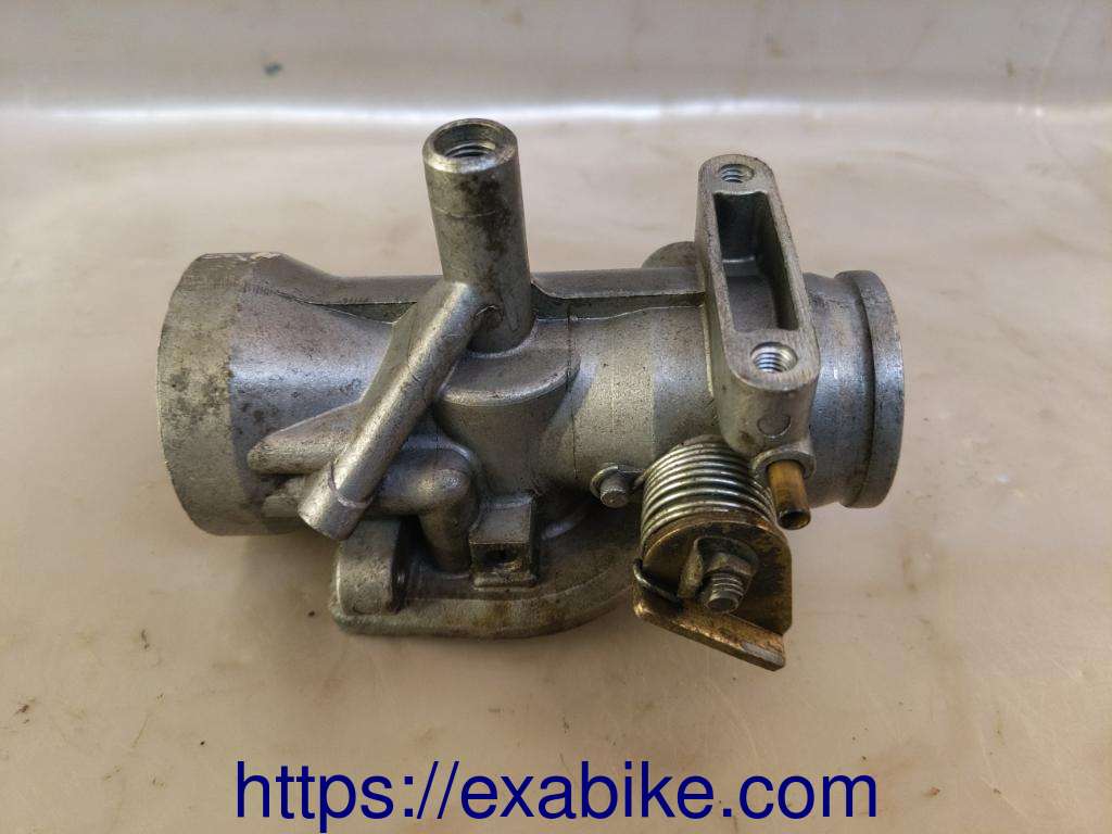 carburetor body, right Yamaha XT 600 - photo 4