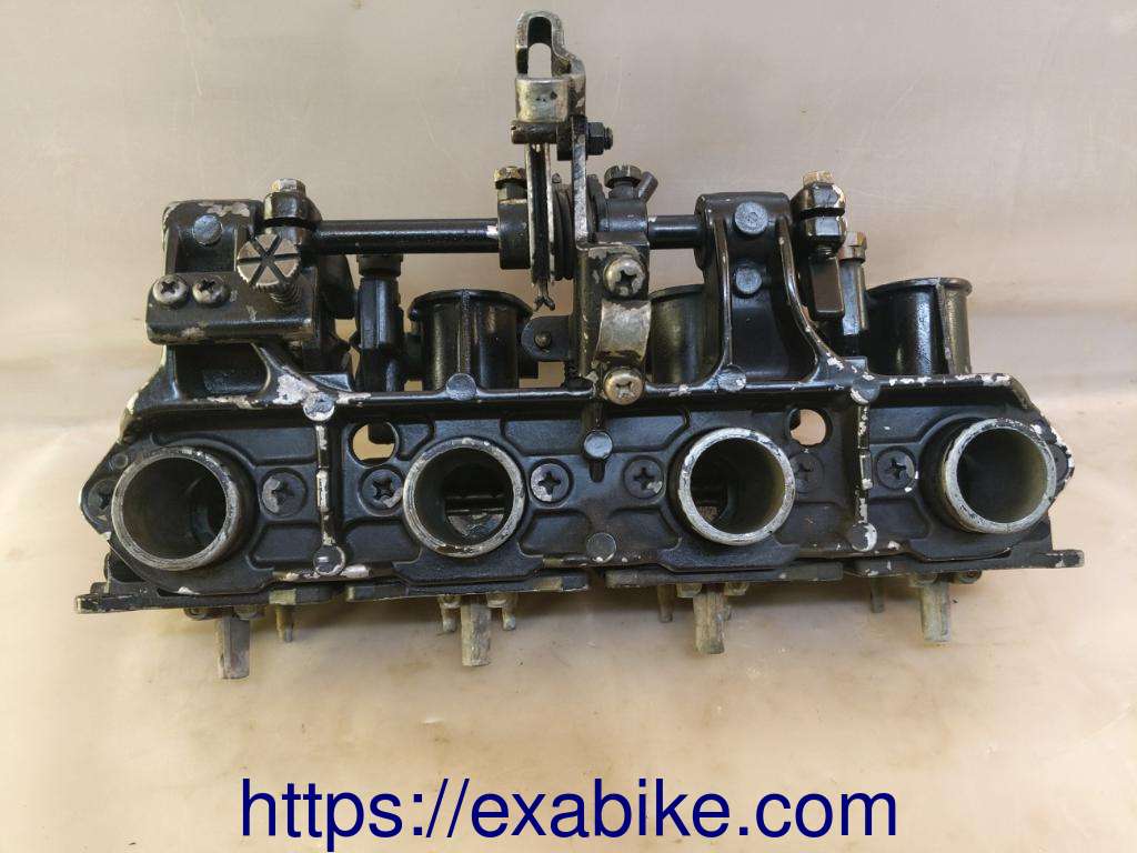 corps des carburateurs nus Honda CB550 Four - photo 1