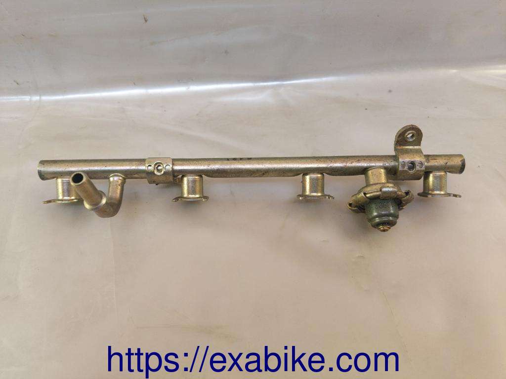 support des injecteurs Yamaha FZ6 - photo 1