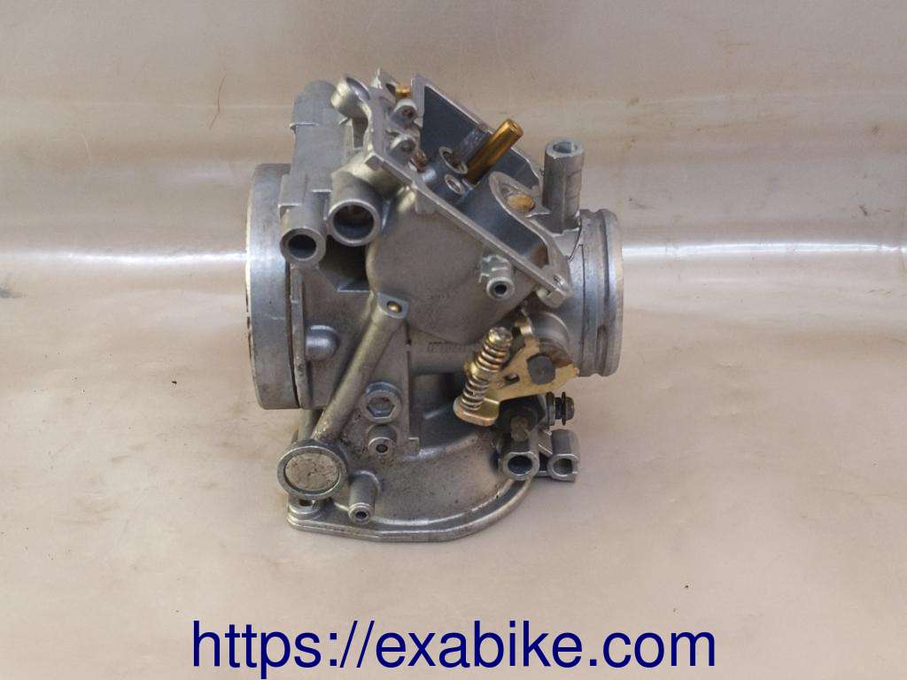 carburetor body, N3 Suzuki GSXR 750 - photo 3