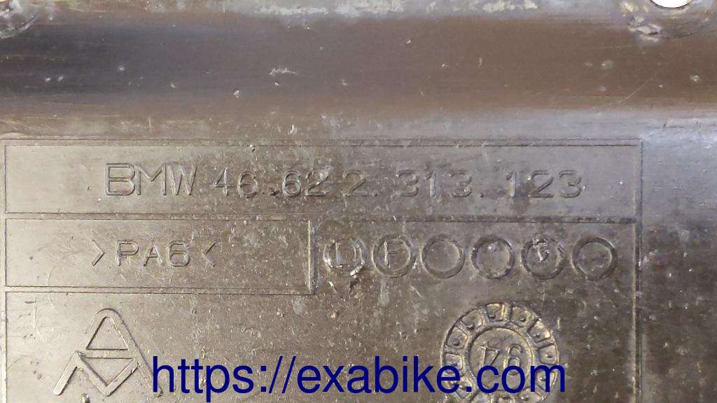 lower fender BMW R1100RT - photo 3