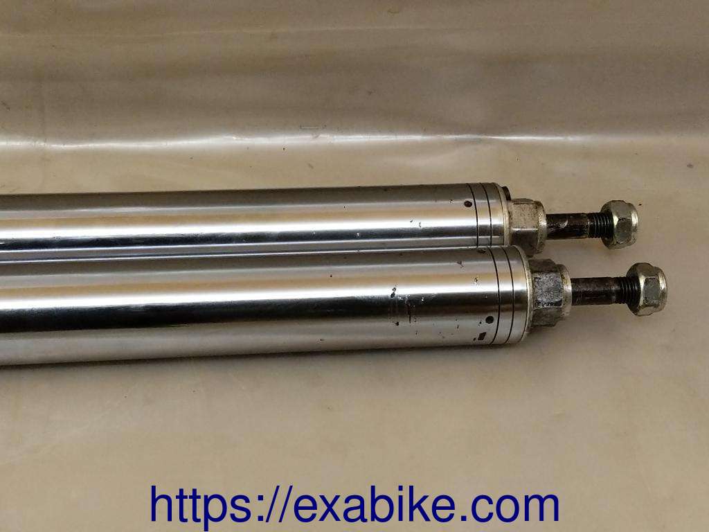 fork tubes BMW R1100RT - photo 2