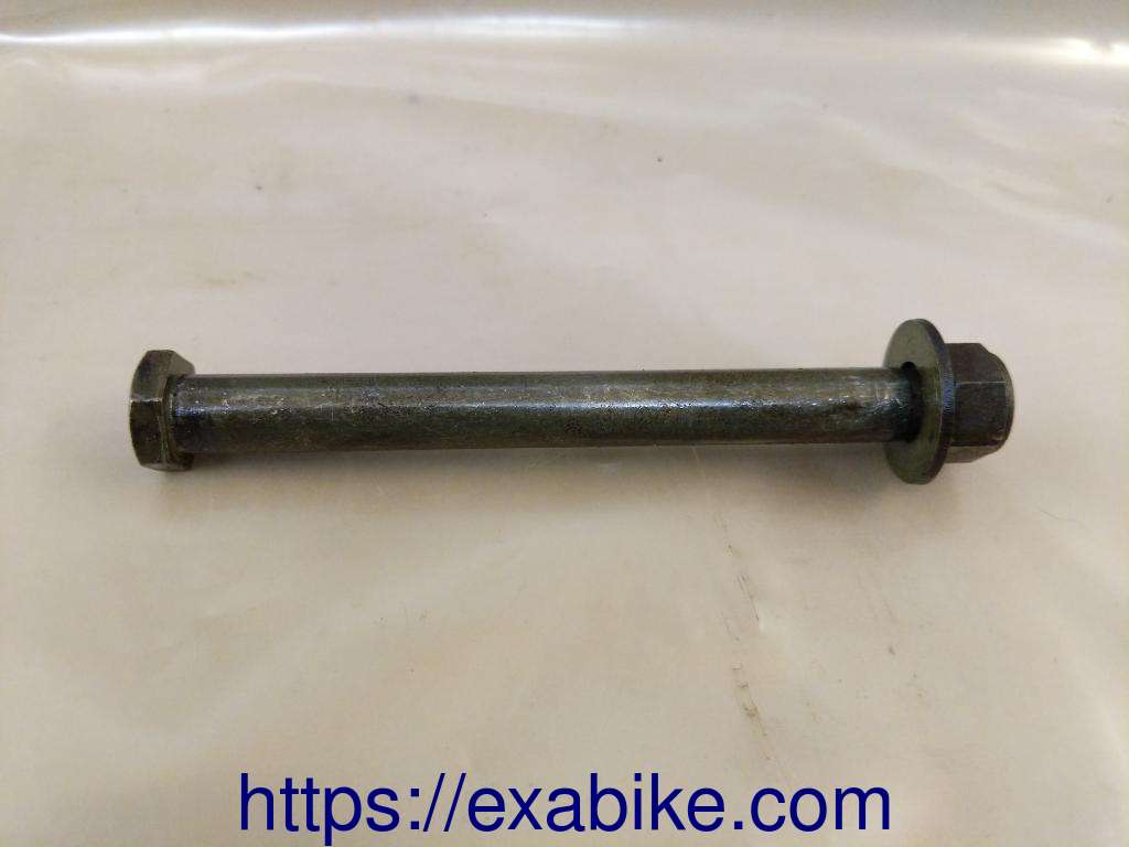 screw Yamaha FZS 600 Fazer - photo 1