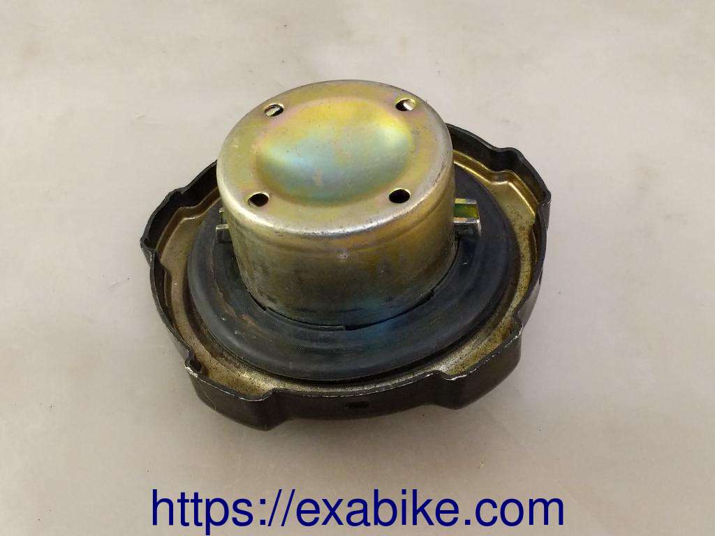 fuel tank cap Honda 50 MTX - photo 2