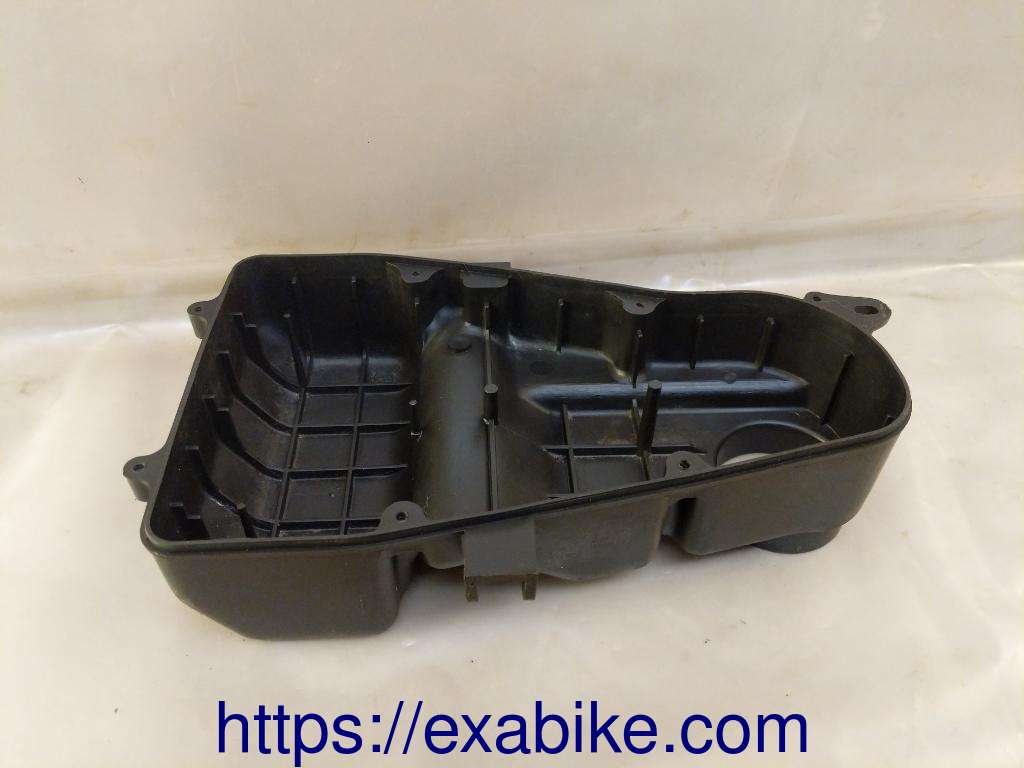 air cleaner case Yamaha TDR 125 - photo 2