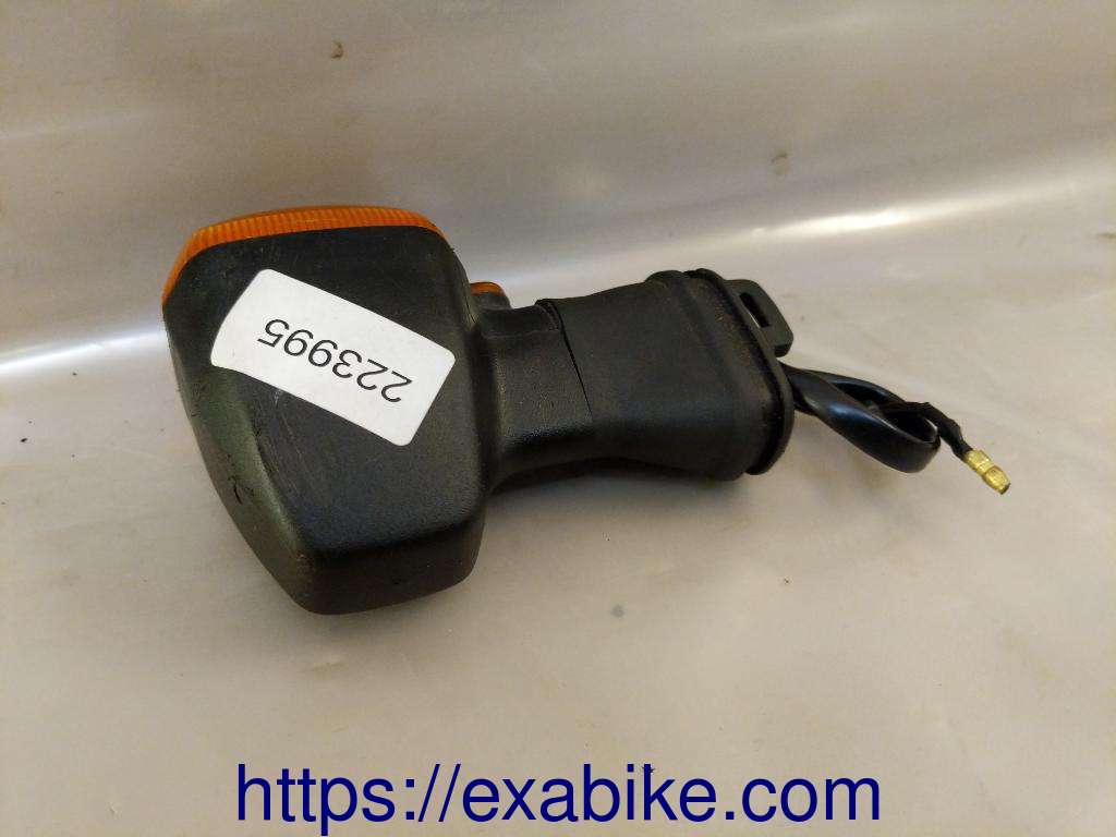 turn signal, front left Yamaha FJR 1300 - photo 2