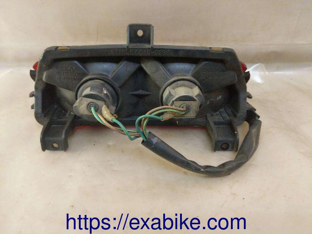 tail light Honda VFR 750 - photo 2