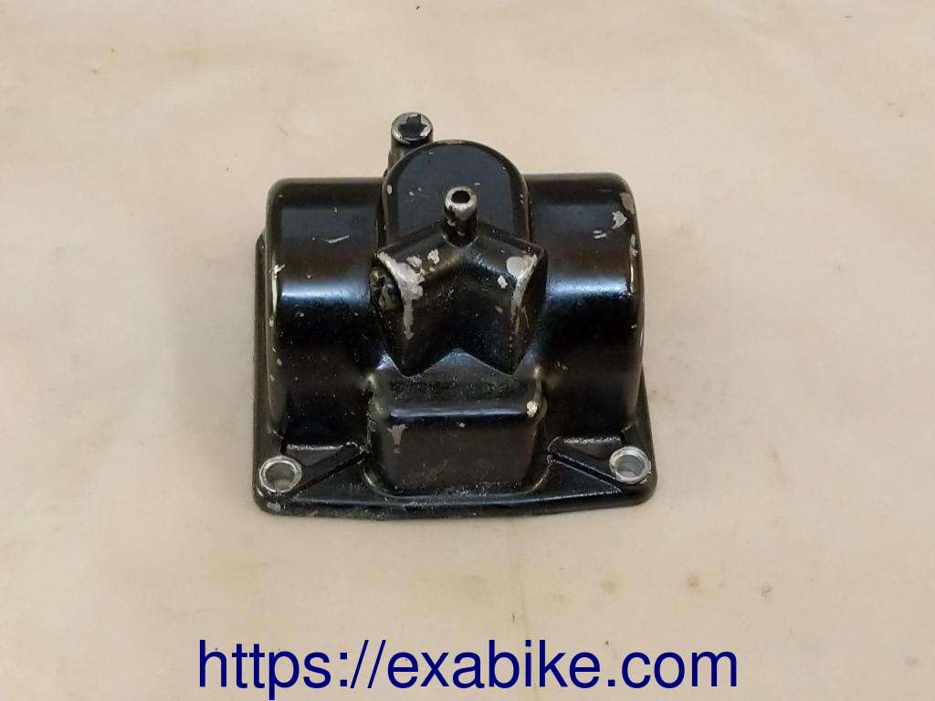 carburetor float chamber Kawasaki GPZ 550 - photo 1